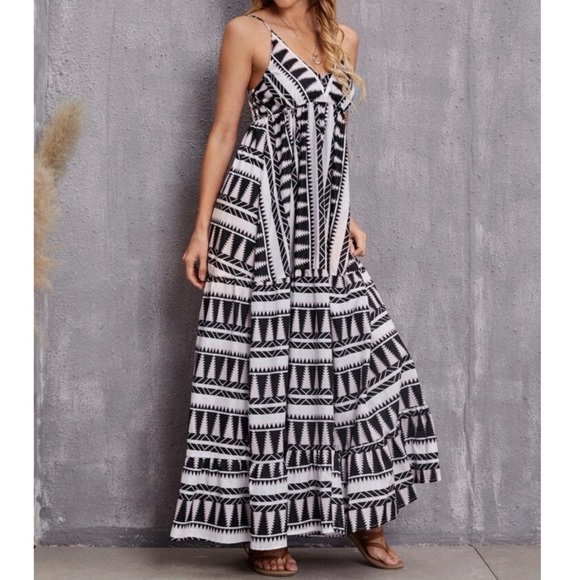 Bohemian Pattern Black White Ruffle Cami Maxi Dress S M L XL - Picture 4 of 4